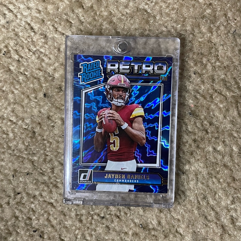 Donruss Jaden Daniels Washington Commanders Rated Rookie Retro Football Card